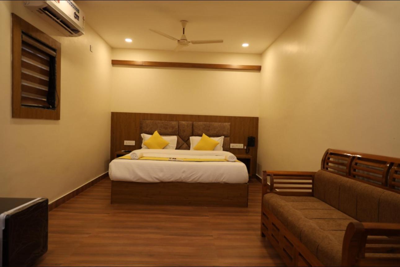 Hotel President Park Coimbatore Buitenkant foto