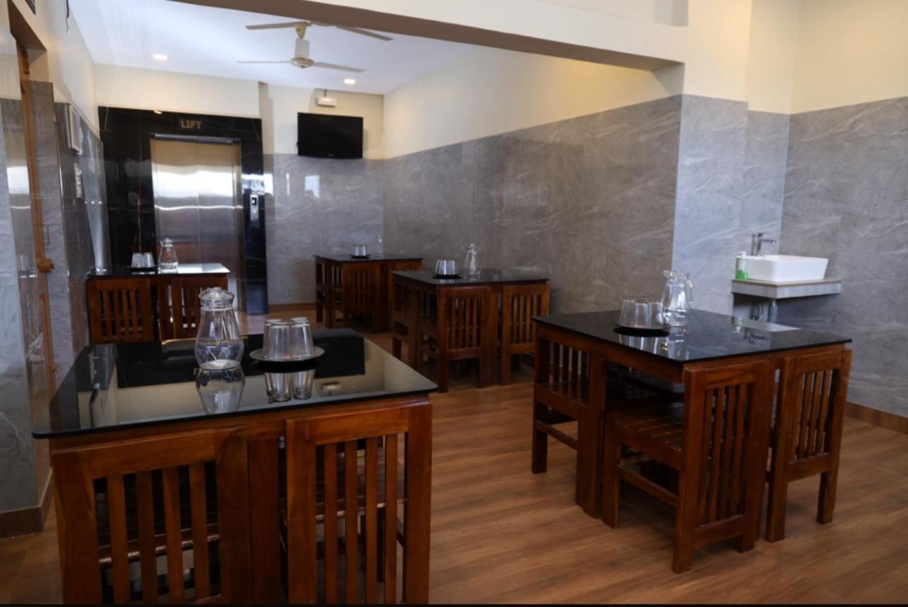 Hotel President Park Coimbatore Buitenkant foto