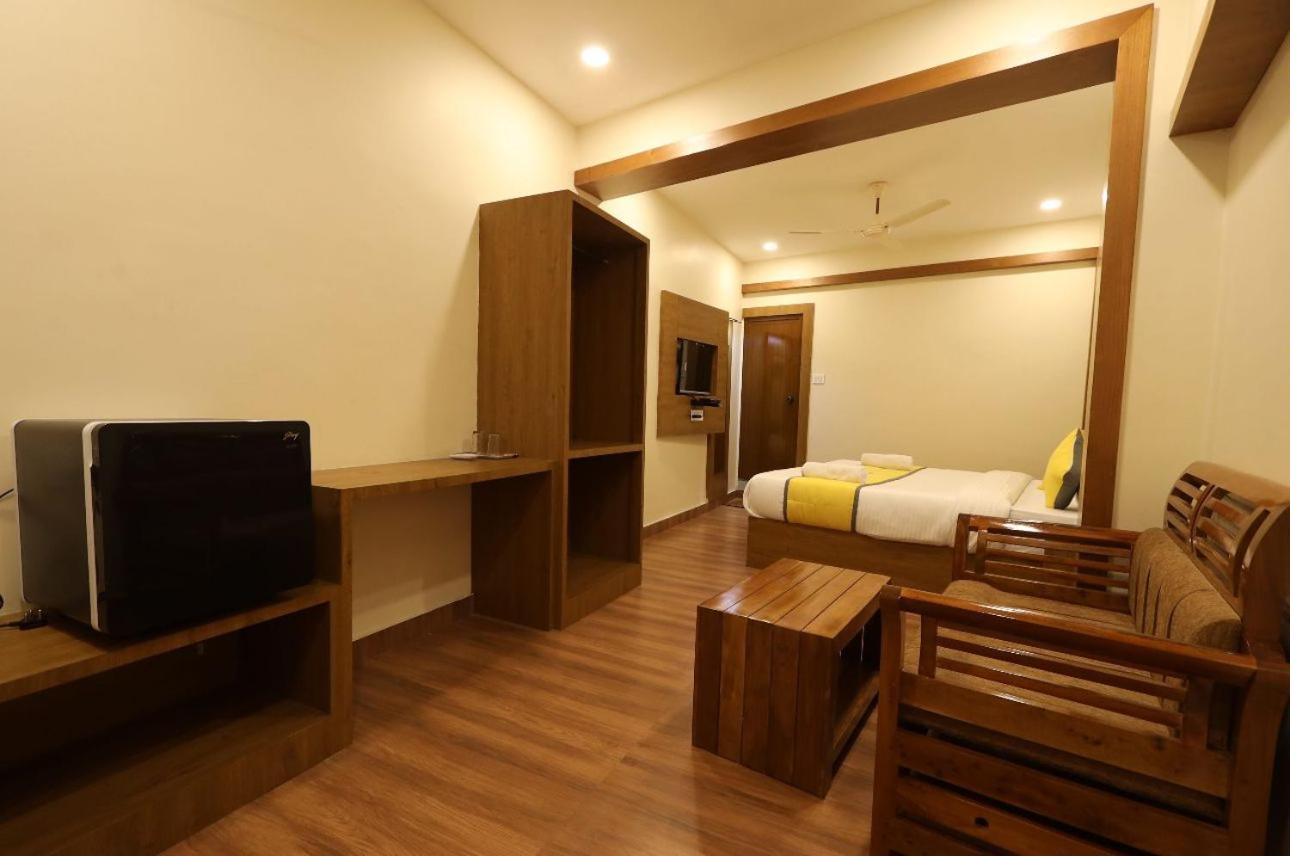 Hotel President Park Coimbatore Buitenkant foto