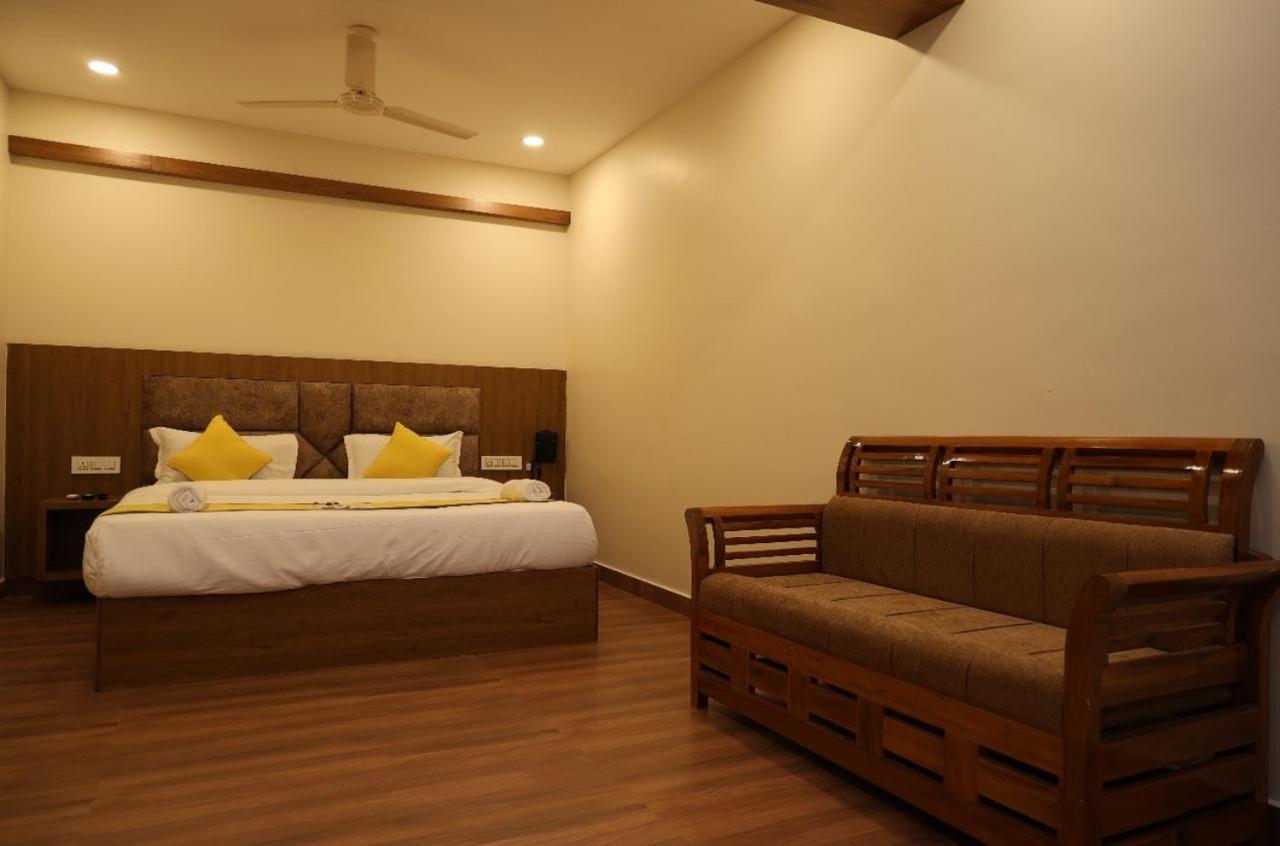 Hotel President Park Coimbatore Buitenkant foto