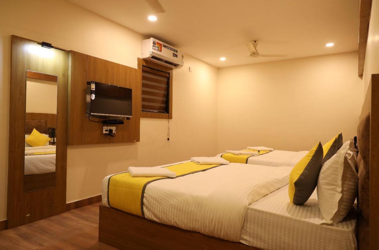 Hotel President Park Coimbatore Buitenkant foto